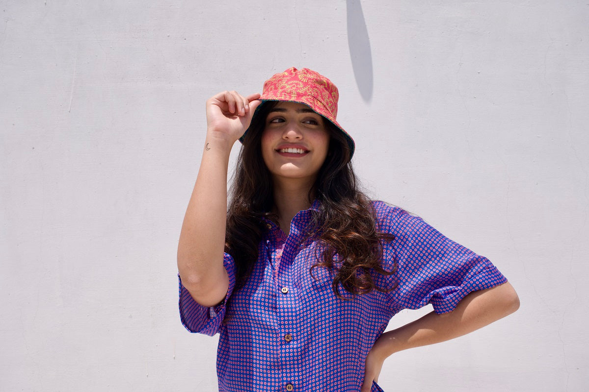 PAISLEY BI POLAR BUCKET