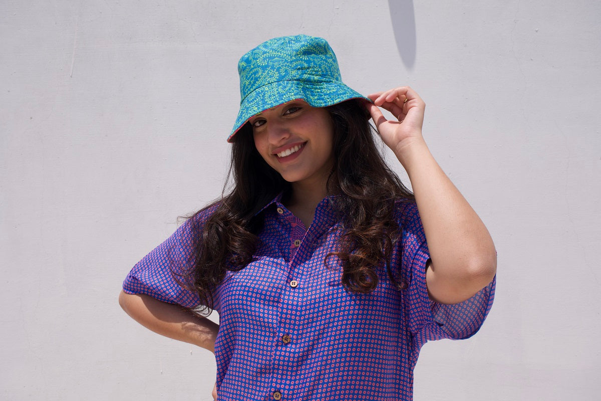 PAISLEY BI POLAR BUCKET